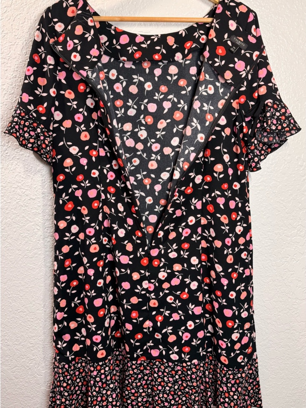 Talbots Black Floral Midi Dress with Pink and Coral Blooms size 14 - Picture 6 of 6